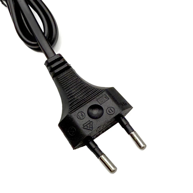 عکس شماره 4 : شارژر سمپاش مدل fast charg 1.7 آمپر ، 12 ولت