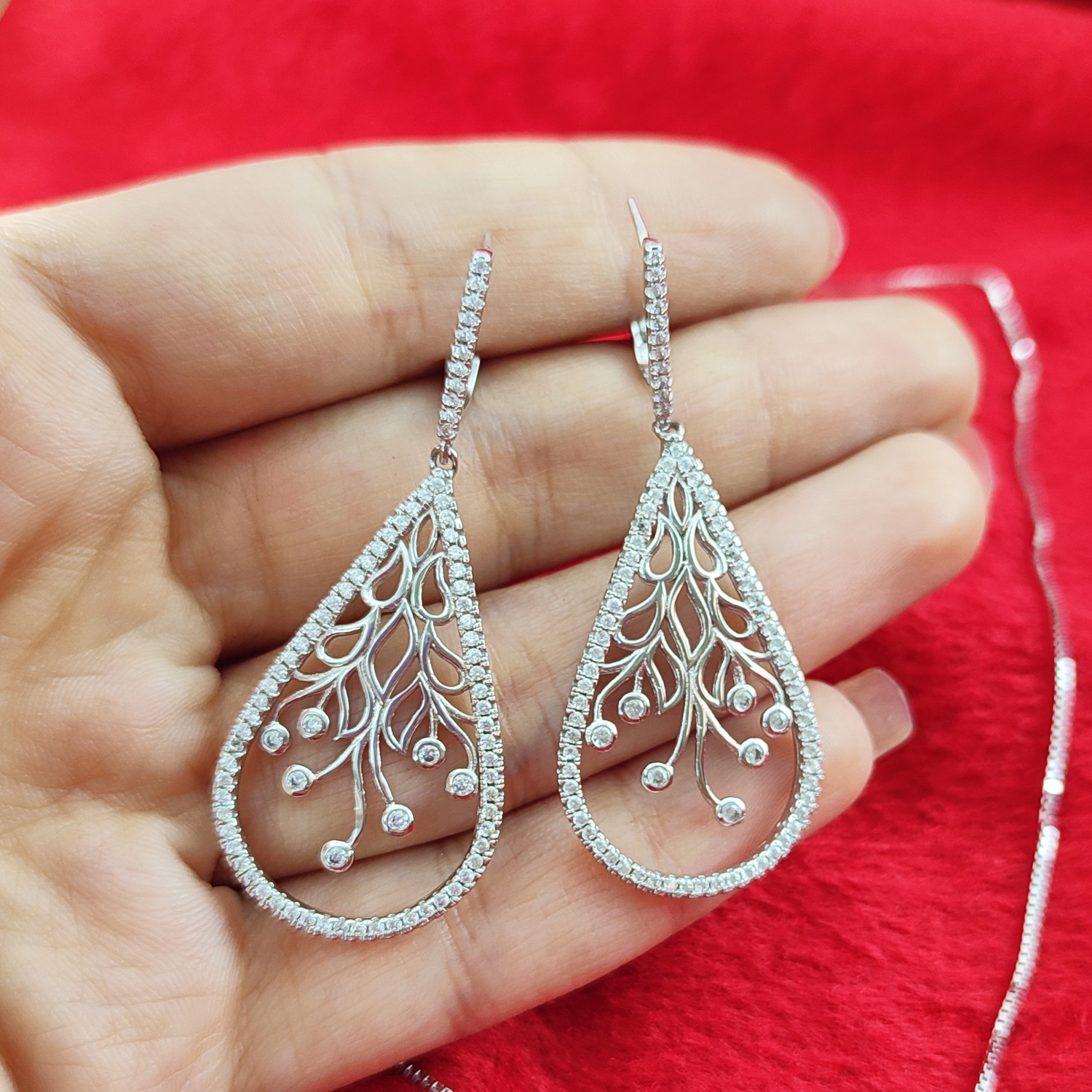 نیم ست نقره زنانه مدل جواهری کد NG2176