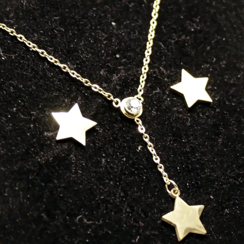 نیم ست زنانه طرح ستاره تک نگین کد RKH_865