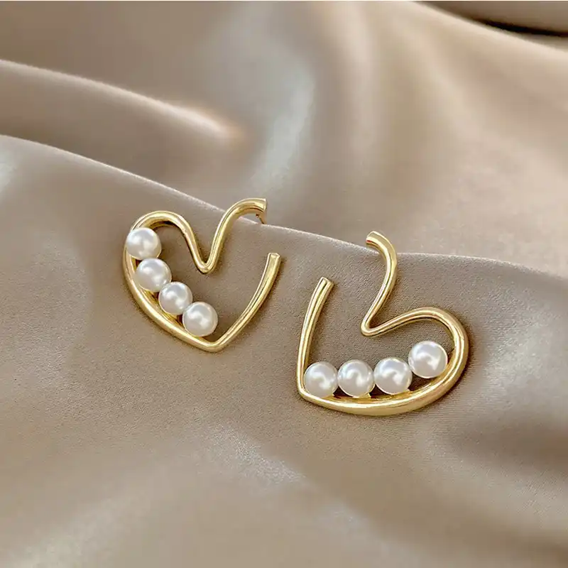 گوشواره زنانه مدل قلب کد 00701