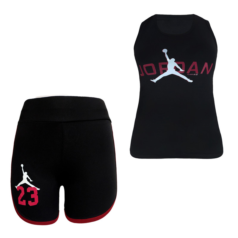 ست تاپ و شلوارک زنانه کد GM 09