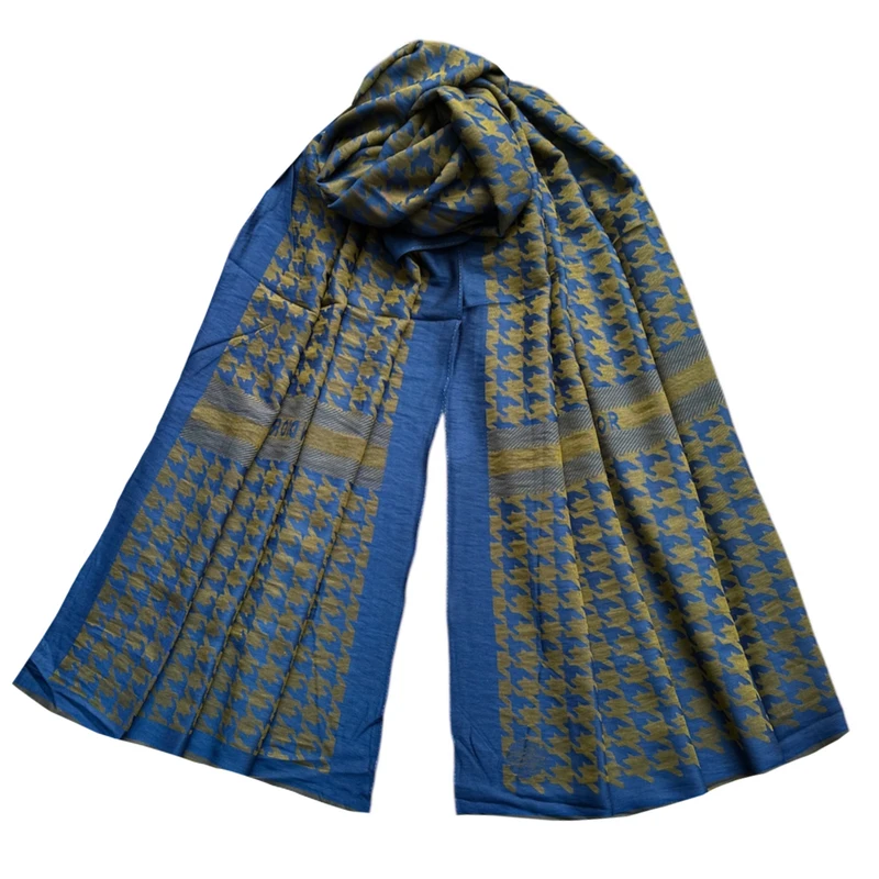 شال زنانه مدل ژاکارد نخ پیچازی هایلایتی پاییزی قواره پهن دو رو