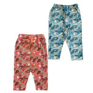 شلوارک زنانه مدل برگ و گل بسته 2 عددی