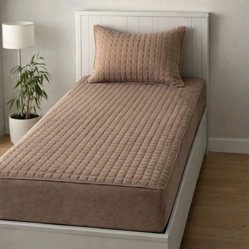 سرویس ملحفه 1 نفر 2 تکه مدل مخمل گلدوزی شده ترک سایز 200*90 سانتی متر