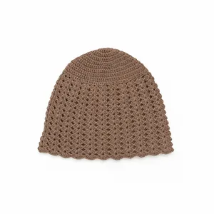 کلاه بافتنی زنانه مدل شش پر