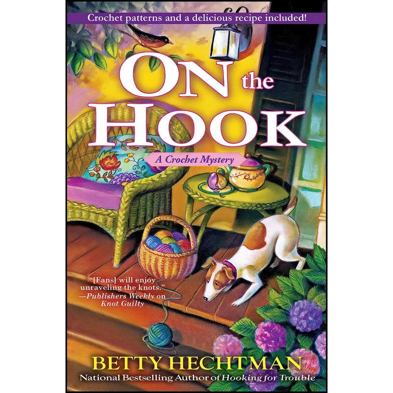 کتاب On the Hook اثر Betty Hechtman انتشارات Crooked Lane Books