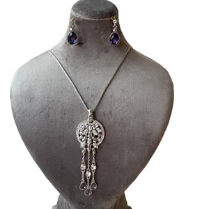 نیم ست زنانه کلیو مدل Nb12