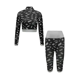 ست نیم تنه و شلوارک ورزشی زنانه ام تی سی مدل 121-2