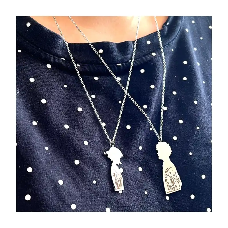 گردنبند مدل ست دوستی انیمه Your Name بسته 2 عددی