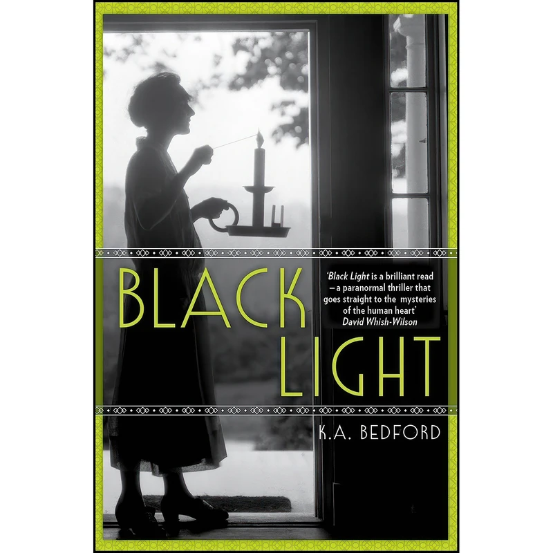 کتاب Black Light اثر K. A. Bedford انتشارات Fremantle Press