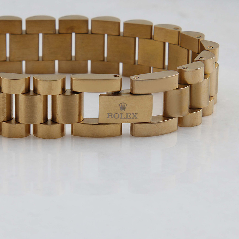 دستبند مردانه بازرگانی میلادی کد DP_438 دستبند مردانه بازرگانی میلادی کد DP_438