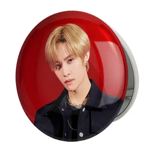 آینه جیبی خندالو طرح یانگ یانگ گروه ان سی تی NCT مدل تاشو کد 21833 