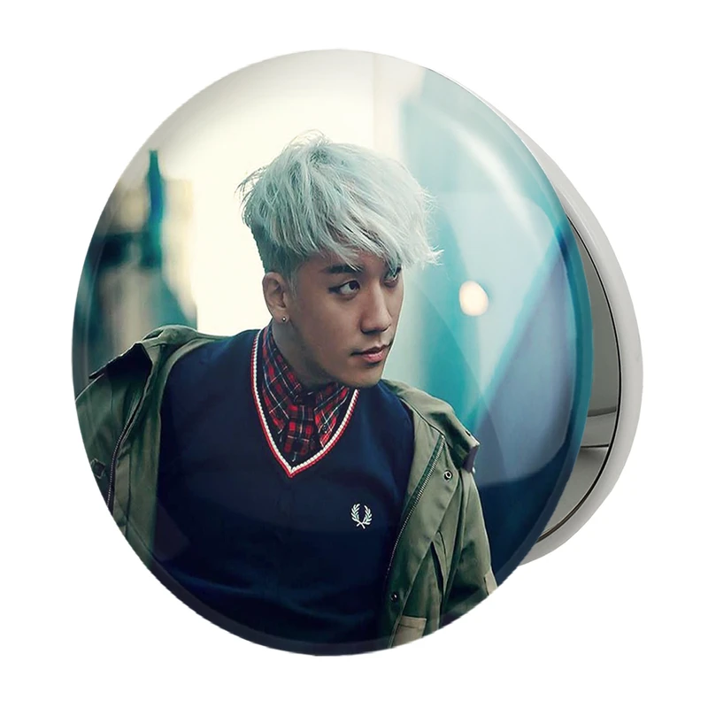 آینه جیبی خندالو طرح سونگری گروه بیگ بنگ BIGBANG مدل تاشو کد 12576 