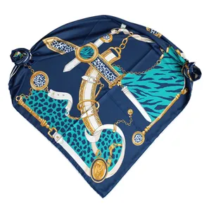 روسری زنانه مدل پلنگی کمربندی ابریشم توییل دور دست دوز قواره بزرگ