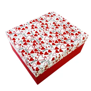 جعبه هدیه مدل LOVE کد 28