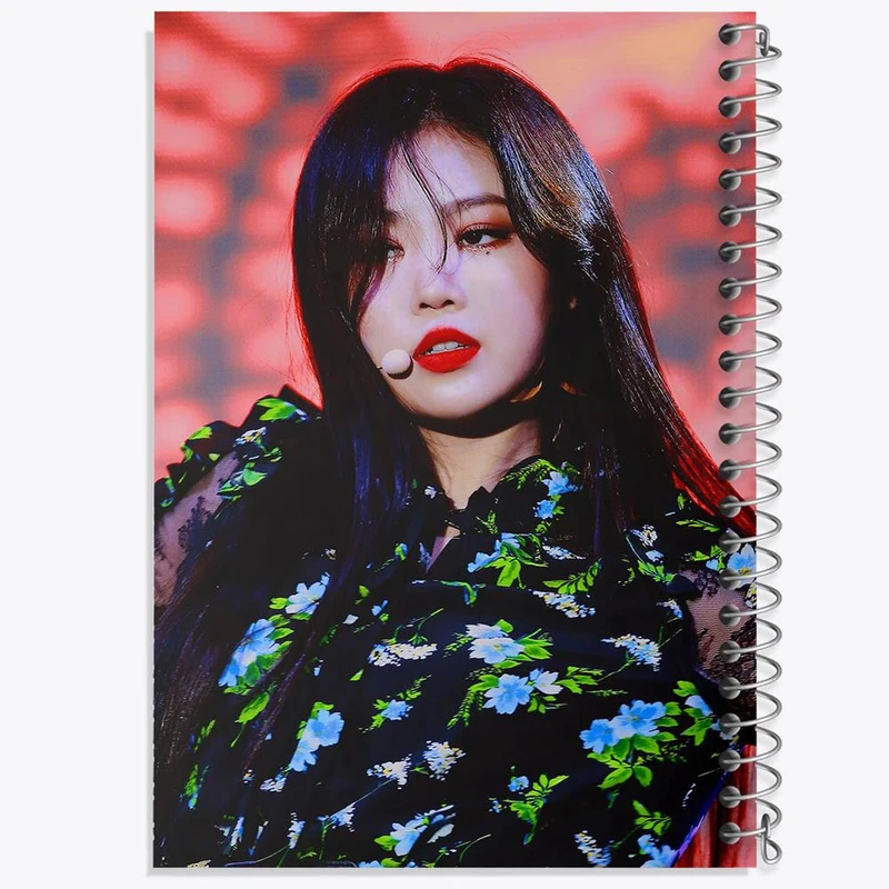 دفتر نت موسیقی 50 برگ خندالو مدل سوجین گروه جی آیدل GIdle کد 19561