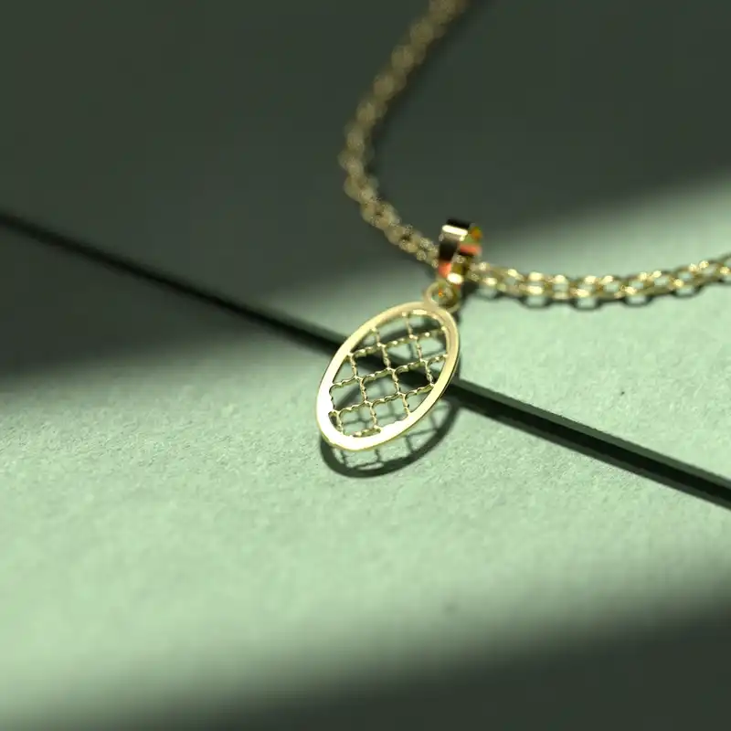 گردنبند طلا 18 عیار زنانه مدوپد مدل هندسی کد JJ2-1-1237