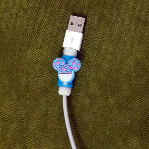 محافظ کابل مدل Mouse F01