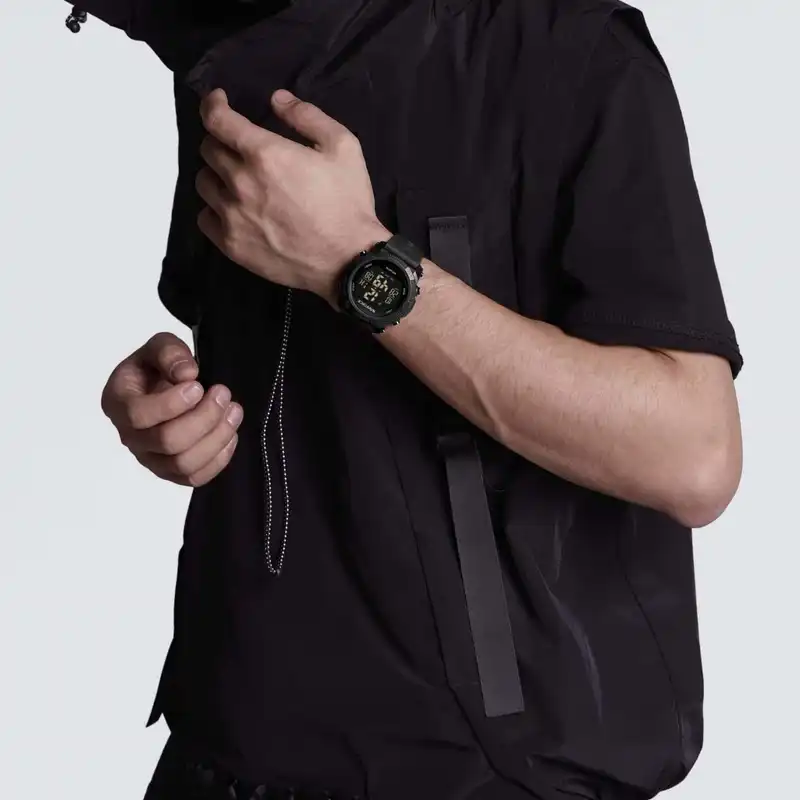 ساعت مچی دیجیتال نیوی فورس مدل NF7104BBB