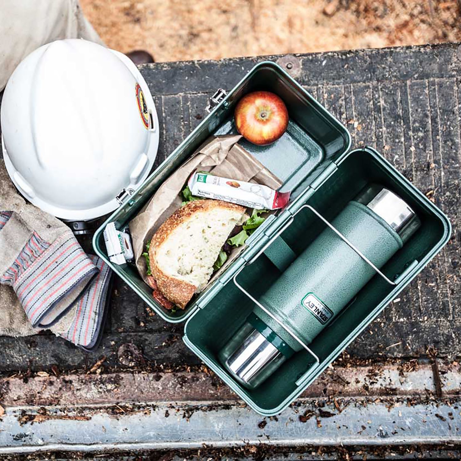 ظرف حمل غذای استنلی مدل Lunch Box -  - 6