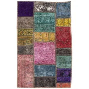 کلاژ فرش دستباف نیم متری سی پرشیا کد 813059