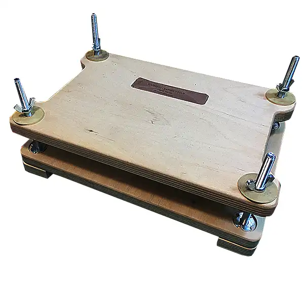 پرس رومیزی قالب گیری چرم مدل NZ-Wooden2X