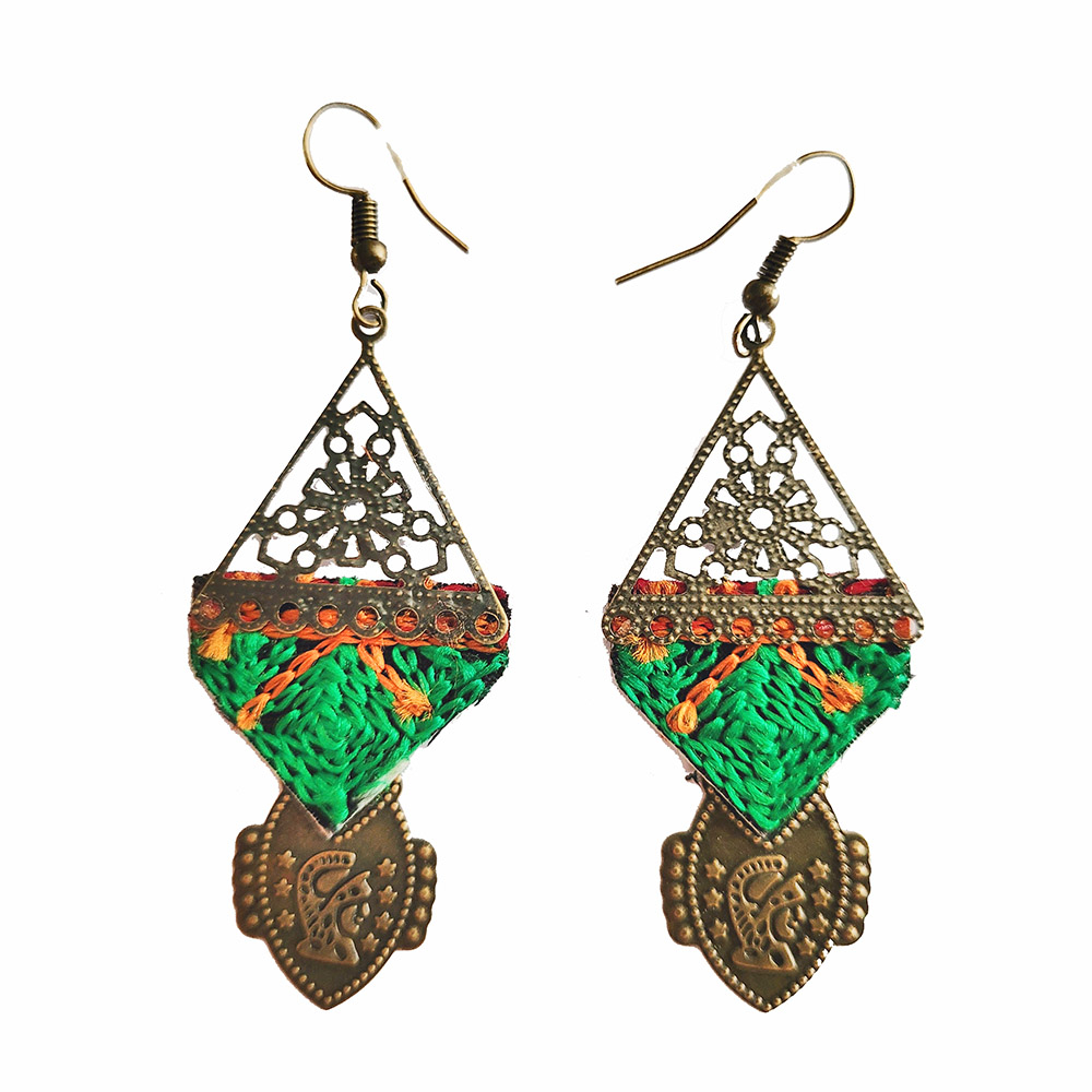 گوشواره دست دوز زنانه مدل  سوزندوزی