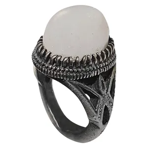 انگشتر نقره مردانه مدل عقیق مون استون AME2217