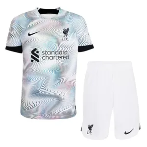 ست تی شرت آستین کوتاه و شلوارک ورزشی مردانه مدل لیورپول کد Away 2023