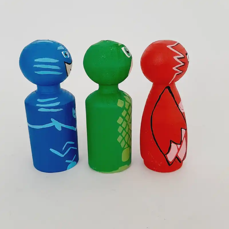 اسباب بازی چوبی مدل قهرمان های کوچولو مجموعه 3 عددی