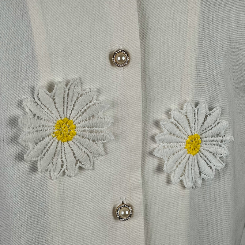 شومیز آستین بلند زنانه مدل گل آفتابگردان کد AK1146 رنگ آبی آسمانی