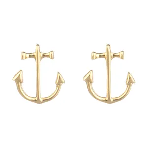 گوشواره طلا 18 عیار زنانه تاج مدل 3A302