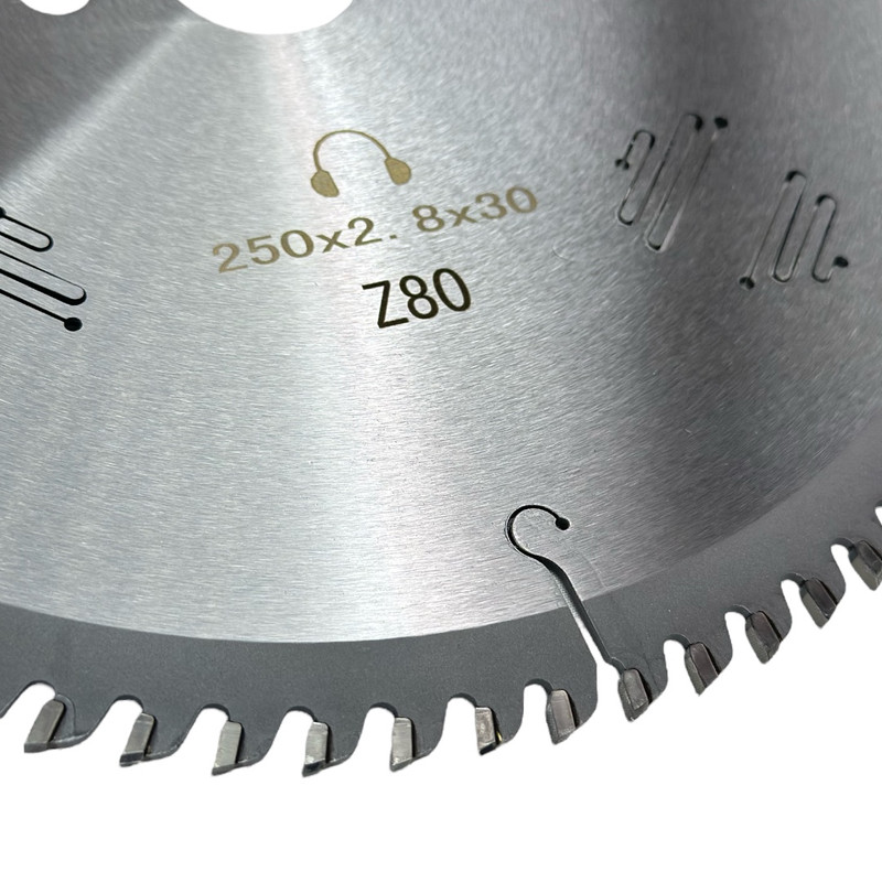 تیغه الماسه MDF نورلند مدل 250 میلیمتر PD013 تیغه الماسه MDF نورلند مدل 250 میلیمتر PD013