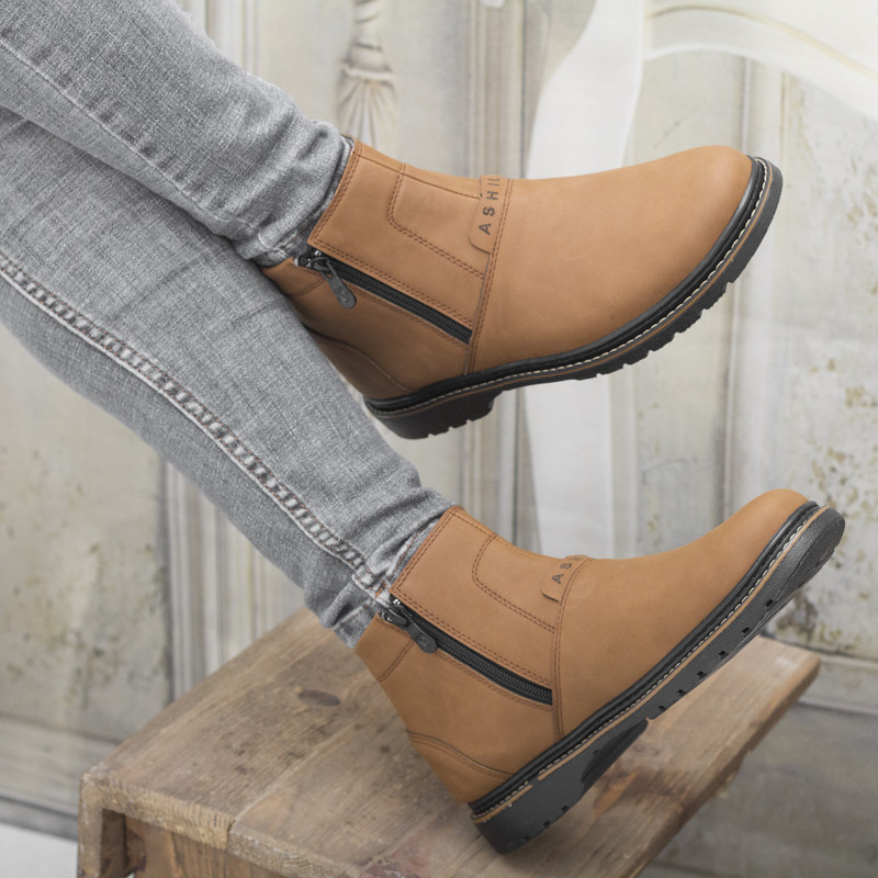 نیم بوت مردانه مدل دو طرف زیپ رنگ عسلی تیره