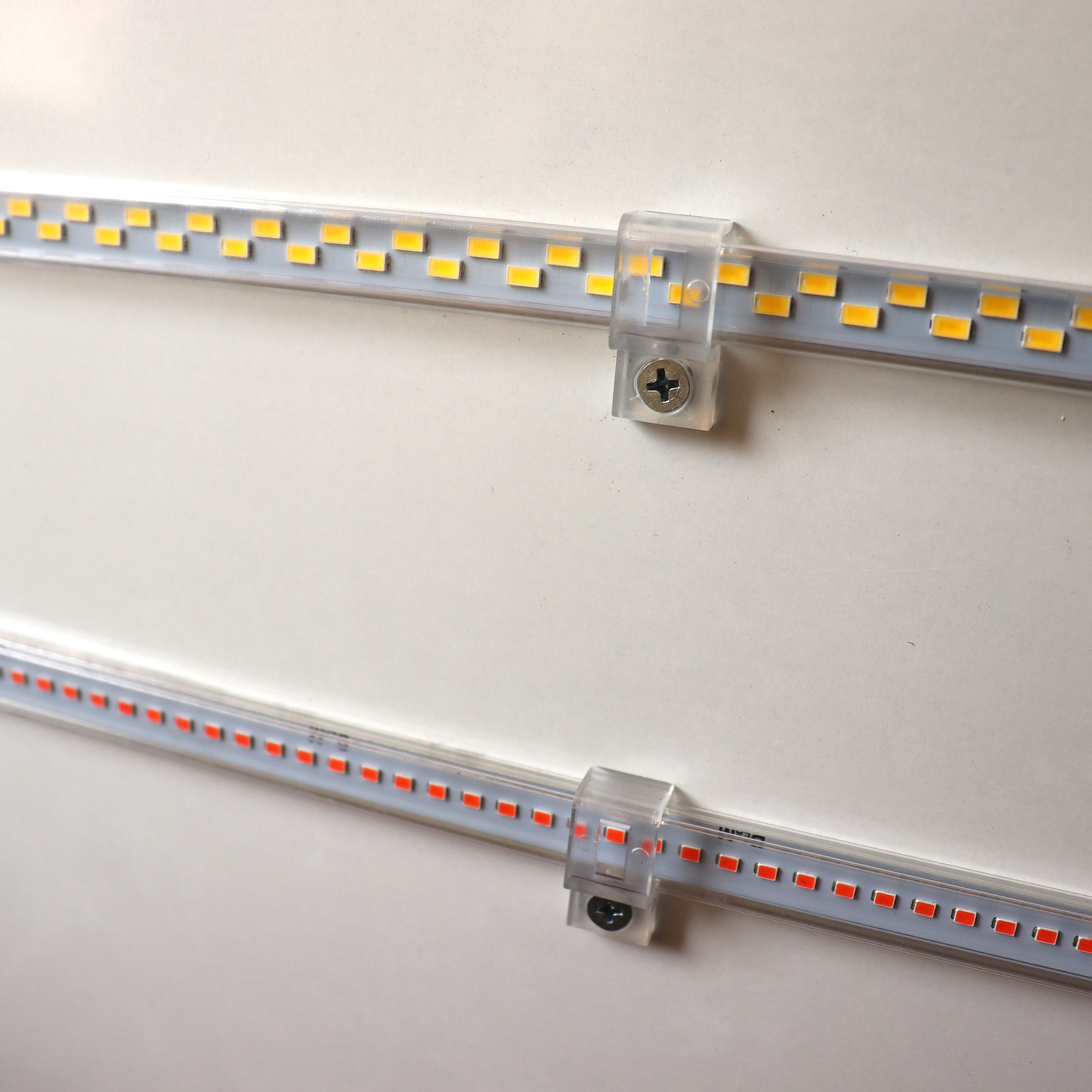 بست ریسه ال ای دی مدل BLD 8X بسته 20 عددی