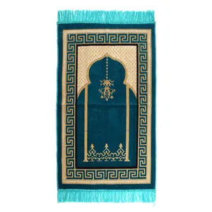 سجاده مدل برجسته طرح محراب