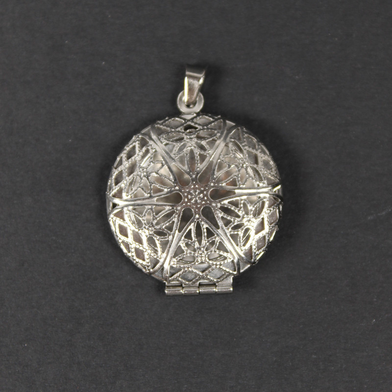 آویز گردنبند زنانه مدل لاکت قاب عکسی طرح گرد