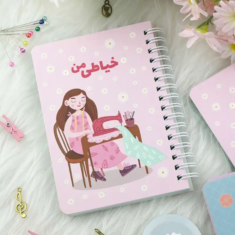 دفتر خیاطی 90 برگ نیکولند طرح چرخ و قیچی کد 507