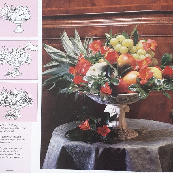 كتاب Flower Arranging اثر Jane Newdick انتشارات CLB كتاب Flower Arranging اثر Jane Newdick انتشارات CLB