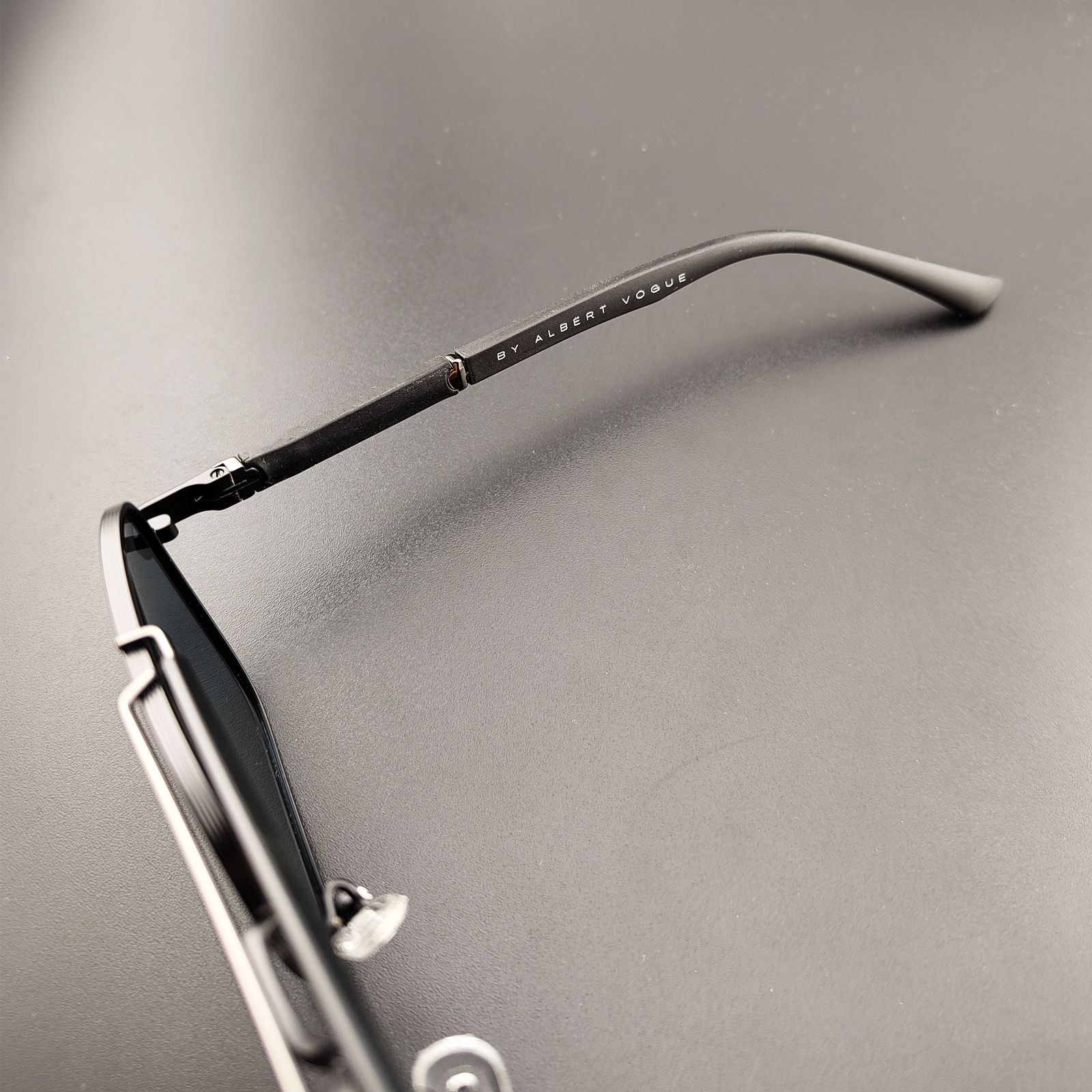 عینک آفتابی مردانه آلبرت وگ مدل 6320C85-P131 Polarized Avantgarde Visionary  -  - 6