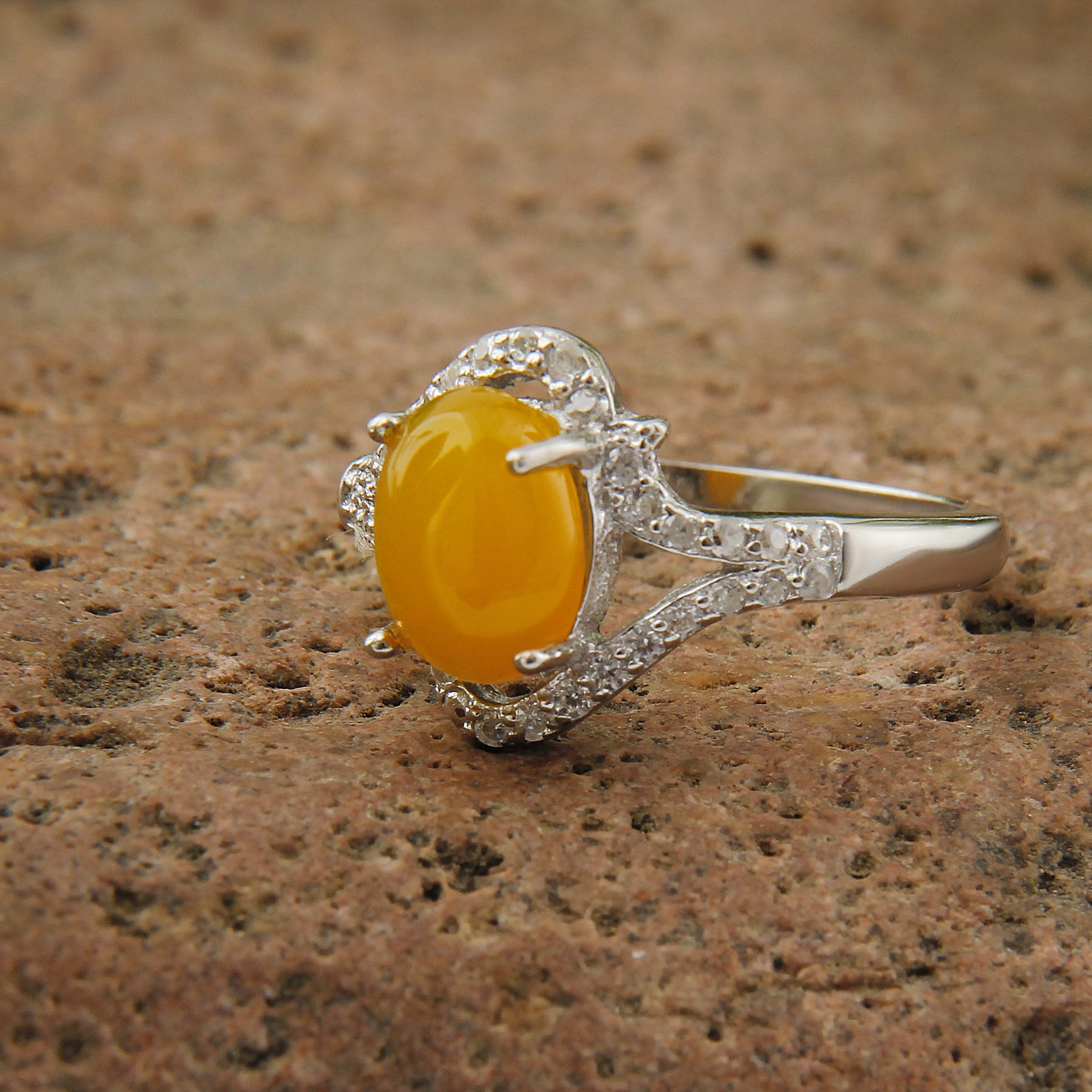 انگشتر نقره زنانه بازرگانی میلادی مدل سنگ عقیق شرف الشمس نگین برلیان بدون ریزش ابکاری رادیوم کد AWR_1584 انگشتر نقره زنانه بازرگانی میلادی مدل سنگ عقیق شرف الشمس نگین برلیان بدون ریزش ابکاری رادیوم کد AWR_1584