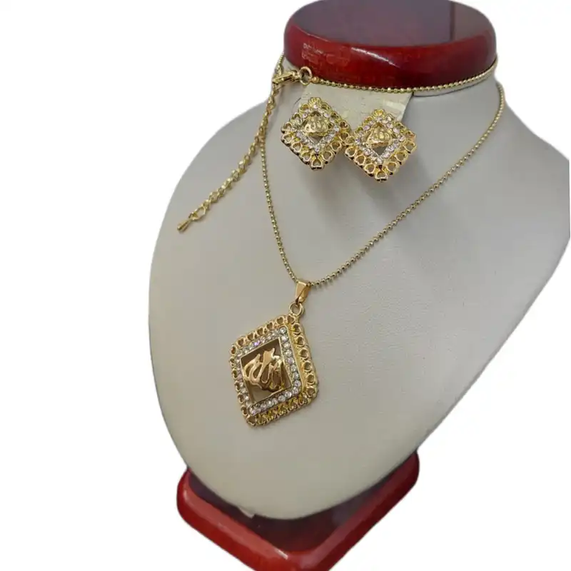 نیم ست زنانه مدل الله طرح لوزی کد 06