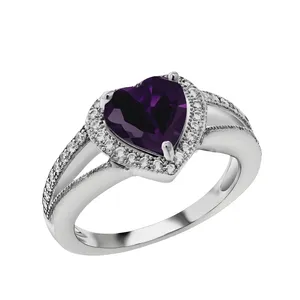 انگشتر زنانه مدل تک نگین یاقوت کبود کد Art88