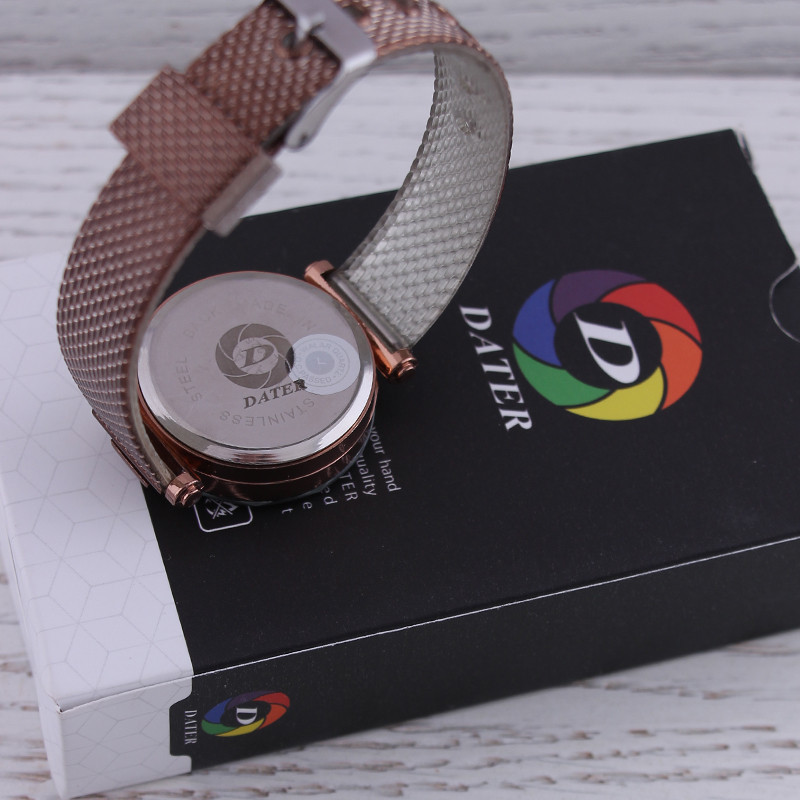 ساعت مچی دیجیتال دیتر مدل LE 3319 -G-M