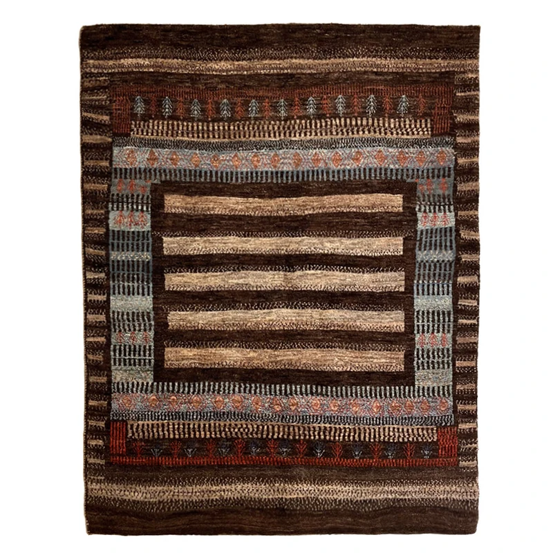 گبه دستبافت قشقایی سه متری کد NKP.RJ0007 زمینه قهوه ای