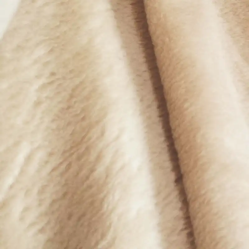 پارچه لباس مدل مخمل تدی دورو نیوسافت کد 06