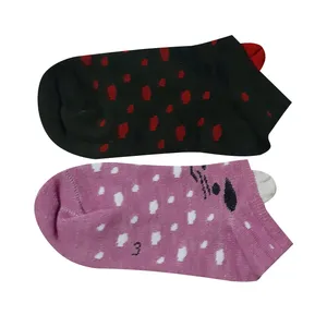 جوراب دخترانه کد 032 مجموعه 2 عددی