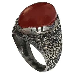 انگشتر نقره مردانه مدل عقیق هاله دار AH209