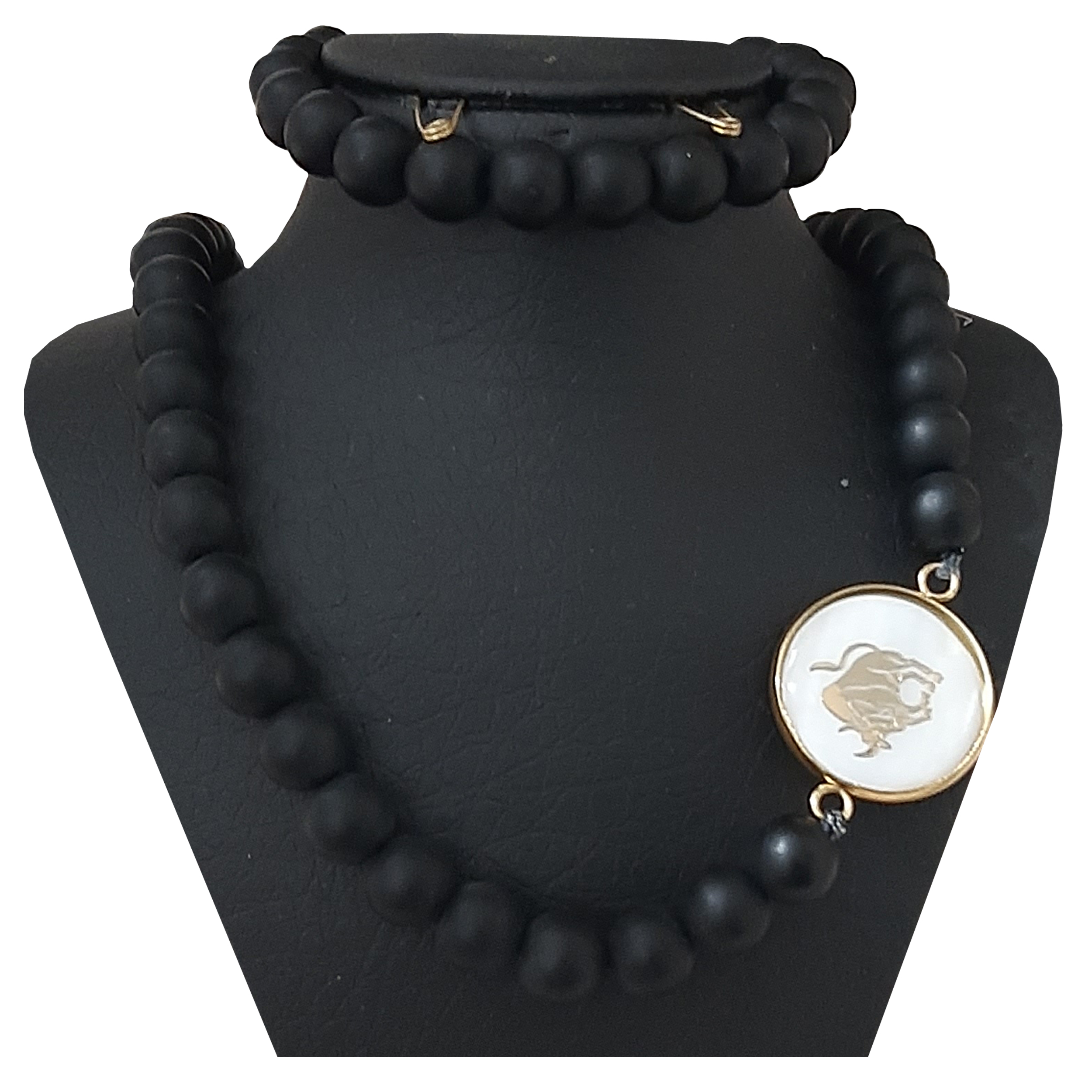  نیم ست زنانه طرح نماد ماه اردیبهشت کد 8