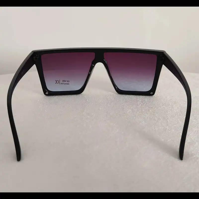 عینک آفتابی مدل 06